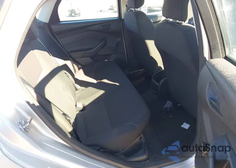 2016 Ford Focus S from USA, damaged, VIN 1FADP3E20GL405556